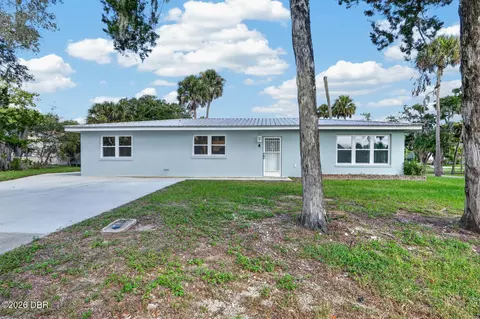 4 Main St, Port Orange, FL 32127