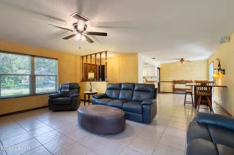 Living - 17 Brookside Cir, Ormond Beach, FL 32174 photo 2 of 2