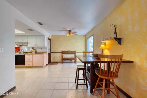 Dining - 17 Brookside Cir, Ormond Beach, FL 32174 photo 2 of 4