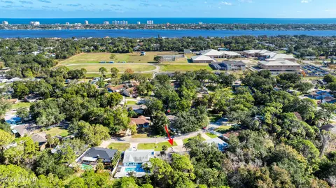 View/Area - 17 Brookside Cir, Ormond Beach, FL 32174 photo 3 of 5
