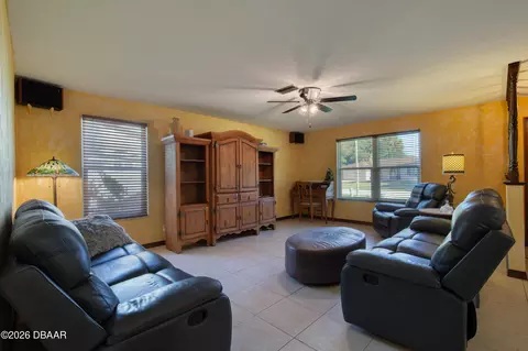 Living - 17 Brookside Cir, Ormond Beach, FL 32174 photo 1 of 2