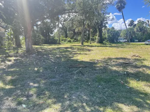 508 N Segrave St, Daytona Beach, FL 32114