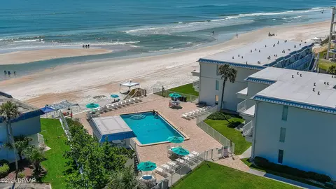 4849 Saxon Dr, New Smyrna Beach, FL 32169