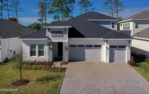 1018 Flopshot Cir, Daytona Beach, FL 32124