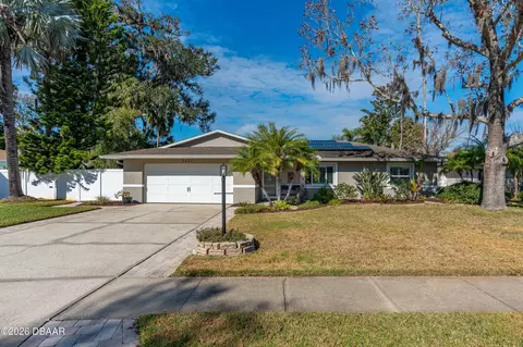 3432 Country Walk Dr, Port Orange, FL 32129