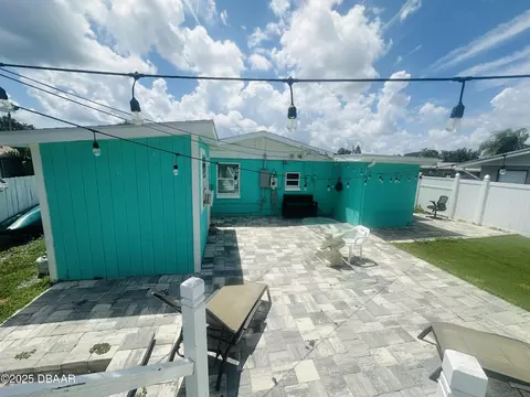Exterior - 49 Alamanda Dr, Ormond Beach, FL 32176 photo 4 of 12
