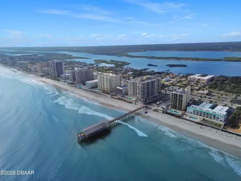 3615 S Atlantic Ave, Daytona Beach, FL 32118