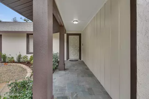 Entry Way - 1411 N Beach St, Ormond Beach, FL 32174 photo 2 of 2