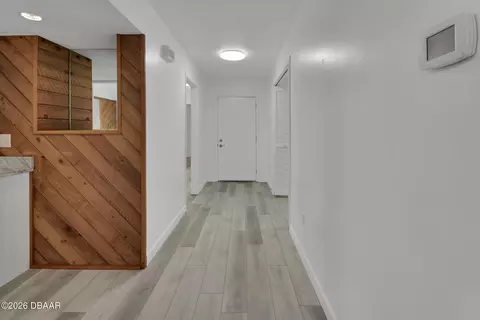 Entry Way - 1411 N Beach St, Ormond Beach, FL 32174 photo 1 of 2