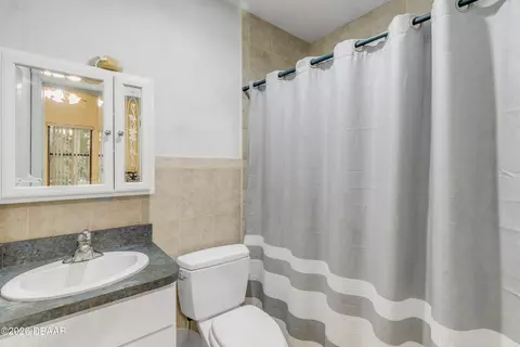 Bath - 12 Pearl Dr, Ormond Beach, FL 32174 photo 7 of 8