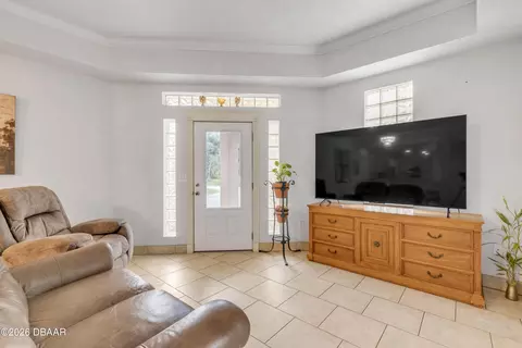 Entry Way - 12 Pearl Dr, Ormond Beach, FL 32174 photo 1 of 2