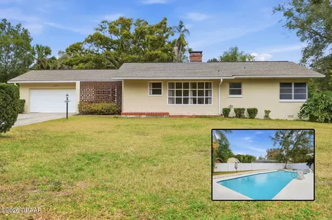 2541 Parkway Dr, Deland, FL 32720