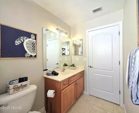 Bath - 11 Spanish Waters Dr, Ormond Beach, FL 32176 photo 4 of 5
