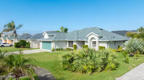 11 Spanish Waters Dr, Ormond Beach, FL 32176