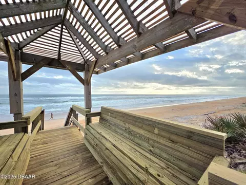Exterior - 11 Spanish Waters Dr, Ormond Beach, FL 32176 photo 3 of 5