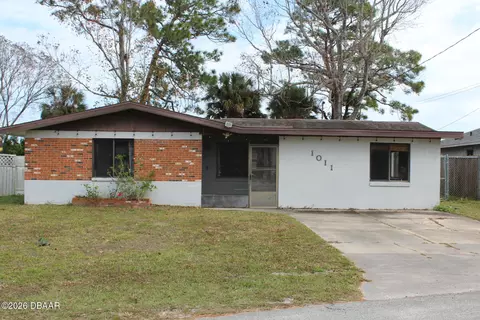 1011 Beulah Dr, Edgewater, FL 32132