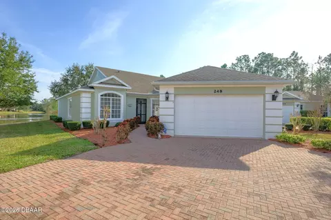 248 Bauer Cir, Daytona Beach, FL 32124