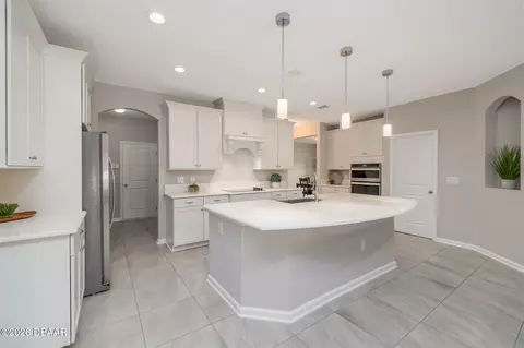 Kitchen - 32 Ashford Lakes Dr, Ormond Beach, FL 32174 photo 3 of 4