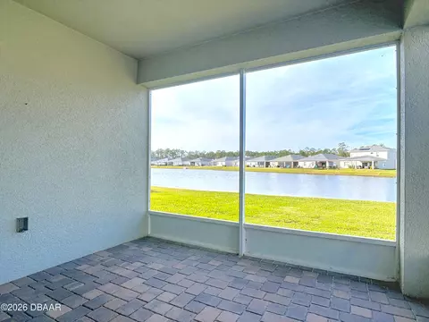 Exterior - 5644 Estero Loop, Port Orange, FL 32128 photo 4 of 15