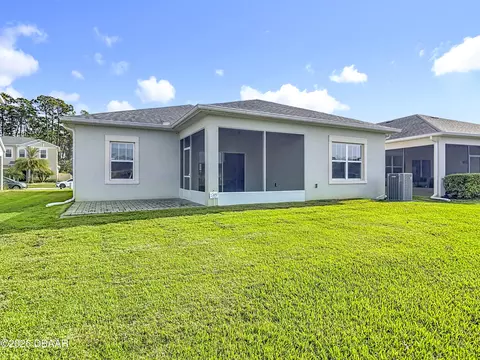 Exterior - 5644 Estero Loop, Port Orange, FL 32128 photo 9 of 15