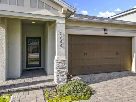 Exterior - 5644 Estero Loop, Port Orange, FL 32128 photo 2 of 15