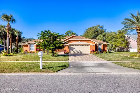 5950 Broken Bow Ln, Port Orange, FL 32127