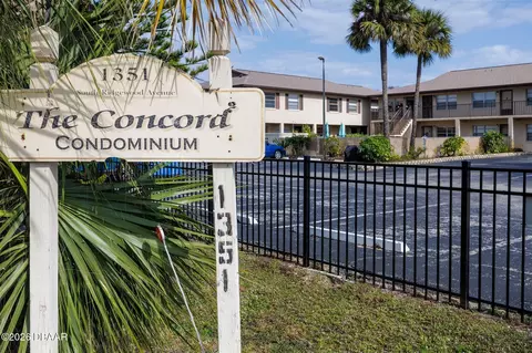 1351 S Ridgewood Ave, Daytona Beach, FL 32114