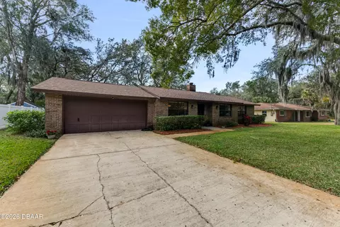 Exterior - 40 Whippoorwill Ln, Ormond Beach, FL 32174 photo 2 of 6