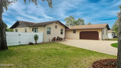 752 N Beach St, Ormond Beach, FL 32174 photo 4