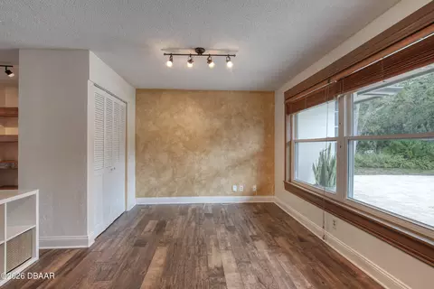 Living - 21 Brookside Cir, Ormond Beach, FL 32174 photo 1 of 7