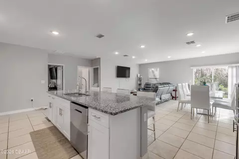 1017 36th St, Edgewater, FL 32141 photo 6