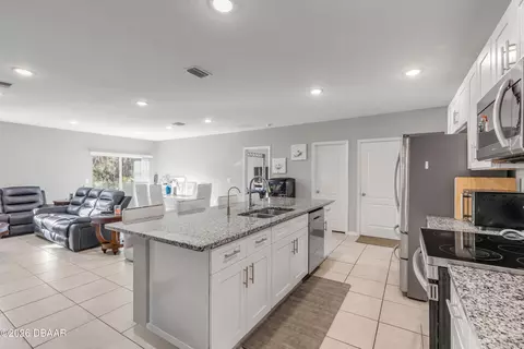 1017 36th St, Edgewater, FL 32141 photo 5