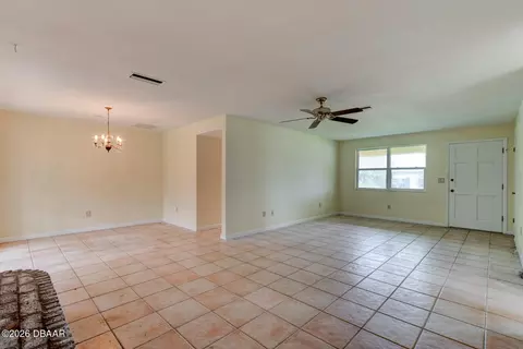 Living - 20 Concord Dr, Ormond Beach, FL 32176 photo 3 of 4