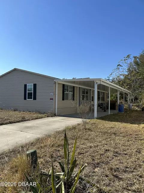 1158 Coquina Blf, Daytona Beach, FL 32117