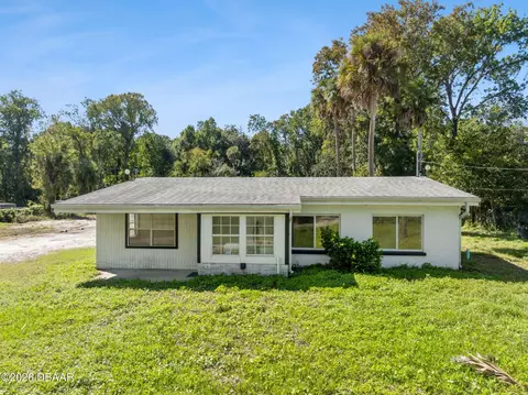 612 Holly St, Daytona Beach, FL 32117