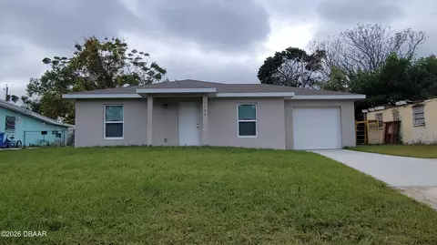 1723 Tallahassee Dr, Daytona Beach, FL 32117