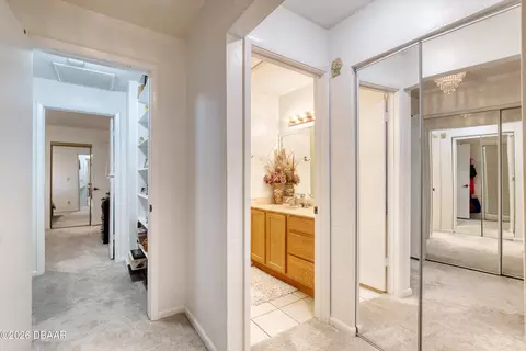 Entry Way - 215 Pine Cone Trl, Ormond Beach, FL 32174 photo 4 of 6
