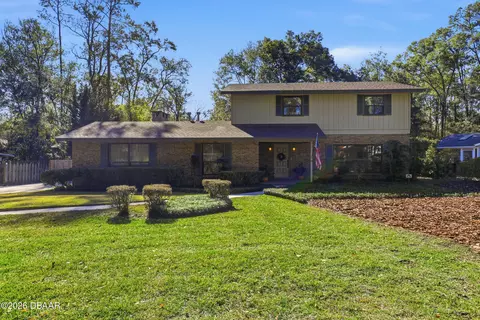 3021 NW 10th Pl, Gainesville, FL 32605