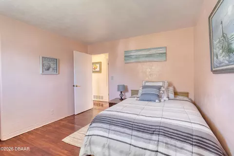 Bedroom - 6 Eucalyptus Cir, Ormond Beach, FL 32176 photo 5 of 9