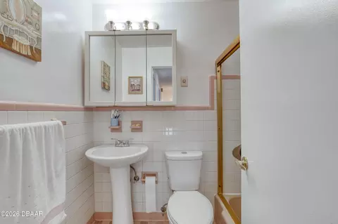 Bath - 6 Eucalyptus Cir, Ormond Beach, FL 32176 photo 3 of 6