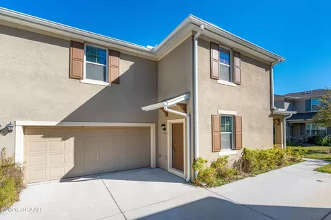 1664 Pham Dr, Port Orange, FL 32129