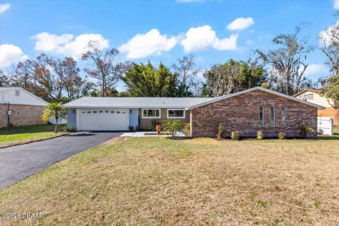 5 Riverdale Ave, Ormond Beach, FL 32174 photo 2