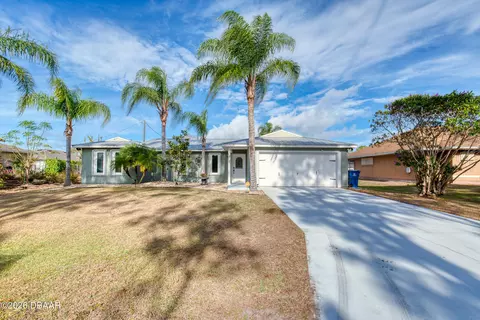 917 Stage St SE, Palm Bay, FL 32909