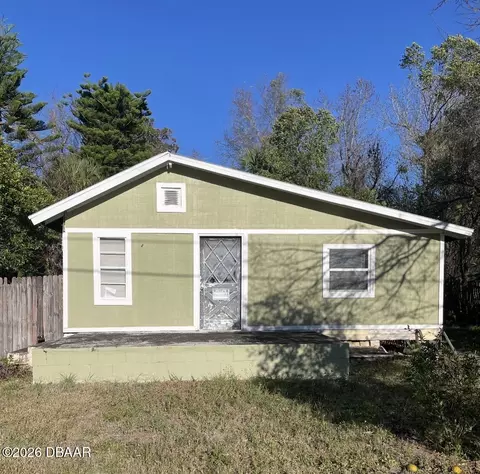 1921 Duval Pl, Daytona Beach, FL 32119
