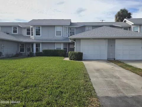 961 S Lakewood Ter, Port Orange, FL 32127