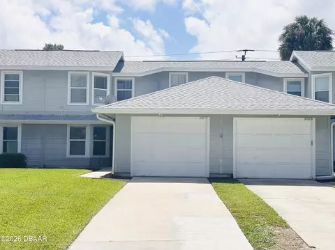 961 S Lakewood Ter, Port Orange, FL 32127