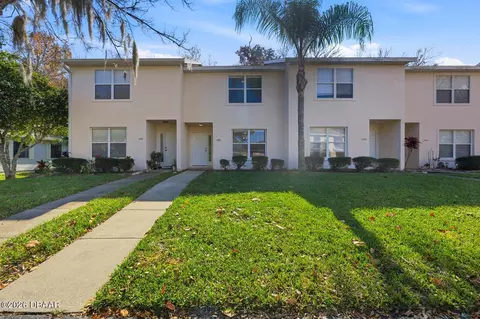 1502 Deer Springs Rd, Port Orange, FL 32129