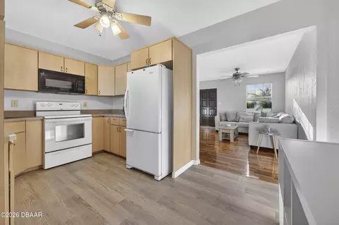 Kitchen - 65 Coquina Dr, Ormond Beach, FL 32176 photo 2 of 5