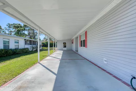 632 Portside Ln, Edgewater, FL 32141 photo 4
