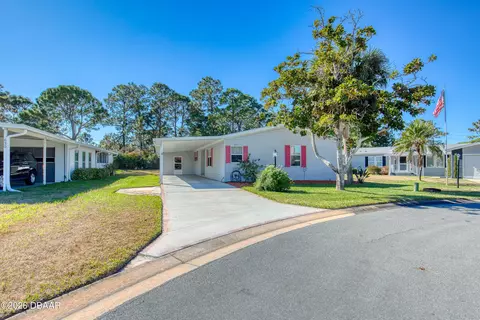632 Portside Ln, Edgewater, FL 32141 photo 3
